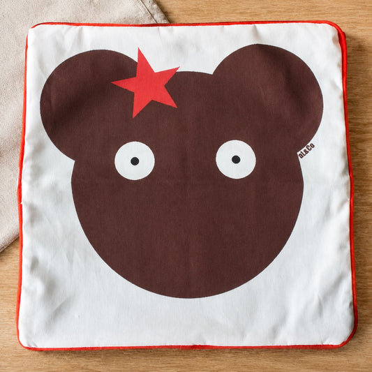 Coupon de tissu ours Charlotte et sa barrette étoile
