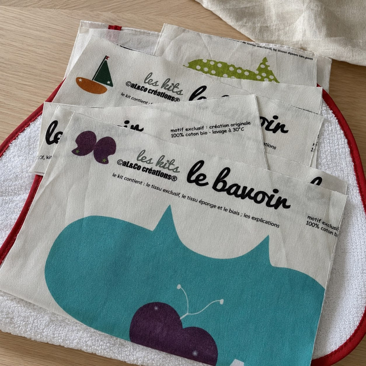 kit bavoir papillon