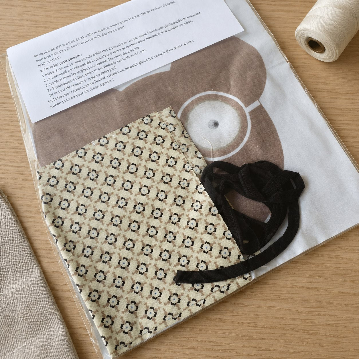 Kit coussin ours Barnabé et ses lunettes