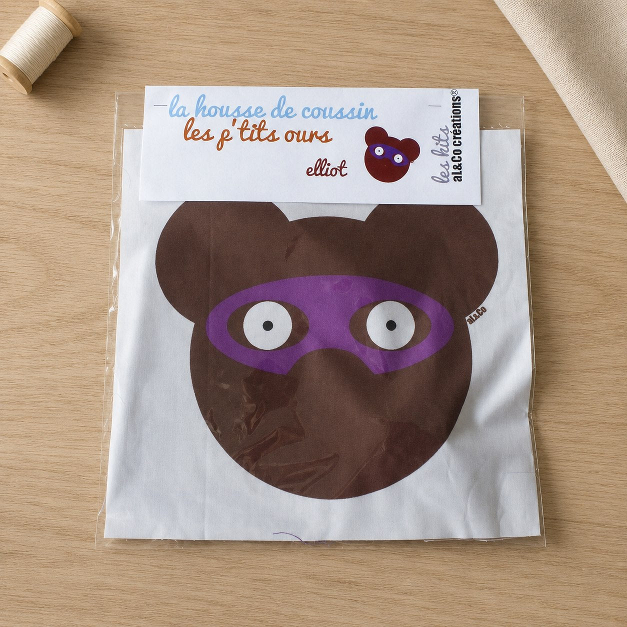 Kit coussin ours Elliot le super héros
