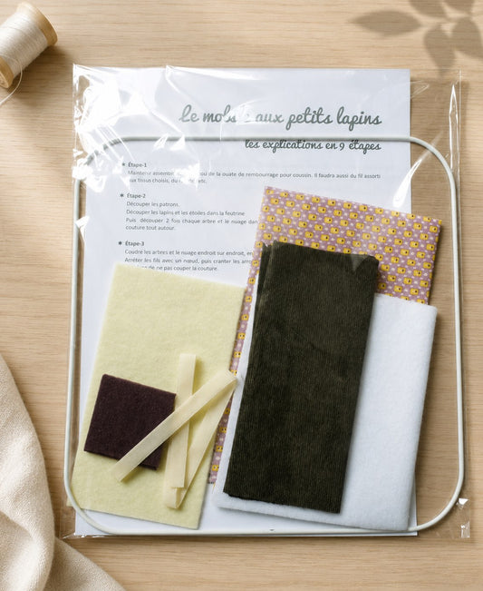 le mobile aux petits lapins kit couture